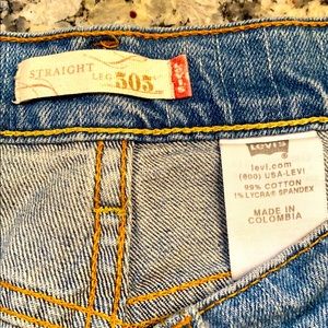 Ladies Levi Jeans 12L